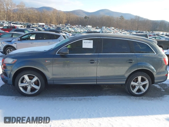 2014 Audi Q7 3.0T S line Prestige with VIN WA1DGAFE5ED010250, listed as a IAAI auction lot 41257093 with 131,001 mi miles. Bid and sale history available at carsss.com. Image 14.