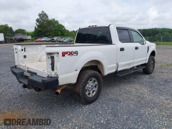 2019 Ford F-250 XL with VIN 1FT7W2B63KED50139, listed as a IAAI auction lot 42726614 with 187,557 mi miles and . Bid and sale history available at DreamBid. Image 4.