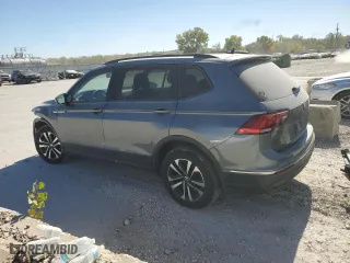 2022 Volkswagen Tiguan S with VIN 3VV1B7AX4NM050232, listed as a Copart auction lot 73802094 with 53,175 mi miles and Salvage Title. Bid and sale history available at carsss.com. Image 2.
