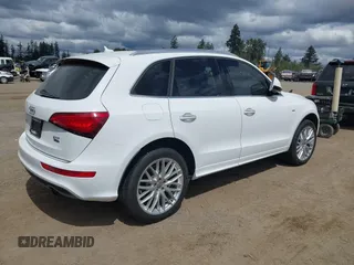 2017 Audi Q5 Premium Plus z VIN WA1M2AFPXHA074239, wystawiony jako IAAI lot #42200424 z przebiegiem 77 540 mil mil oraz . Historia ofert i sprzedaży dostępna na DreamBid. Obrazek 4.