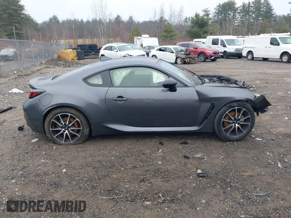 2022 Toyota GR86 with VIN JF1ZNBC12N8753360, listed as a IAAI auction lot 41109470 with 1 mi miles. Bid and sale history available at carsss.com. Image 13.