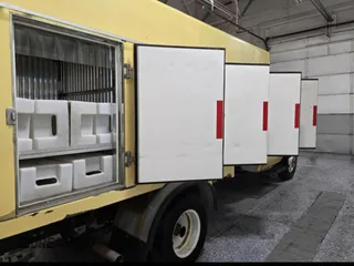 2019 Ford Econoline Commercial with VIN 1FDXE4FS3KDC57693, listed as a Copart auction lot 84570474 with 83,957 mi miles and Clean Title. Bid and sale history available at carsss.com. Image 6.
