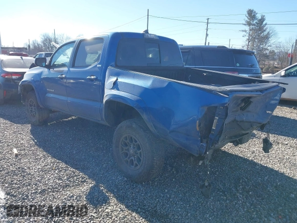 2018 Toyota Tacoma SR with VIN 3TMCZ5AN7JM128860, listed as a IAAI auction lot 41251397 with 97,246 mi miles. Bid and sale history available at carsss.com. Image 3.