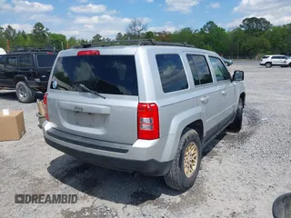 2012 Jeep Patriot Sport with VIN 1C4NJPBB7CD523166, listed as a IAAI auction lot 41981515 with 193,918 mi miles and . Bid and sale history available at DreamBid. Image 4.