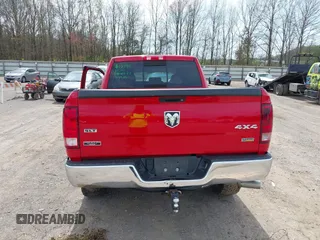2017 Ram 1500 SLT z VIN 1C6RR7GG0HS578017, wystawiony jako IAAI lot #41935144 z przebiegiem 173 655 mil mil oraz . Historia ofert i sprzedaży dostępna na DreamBid. Obrazek 16.