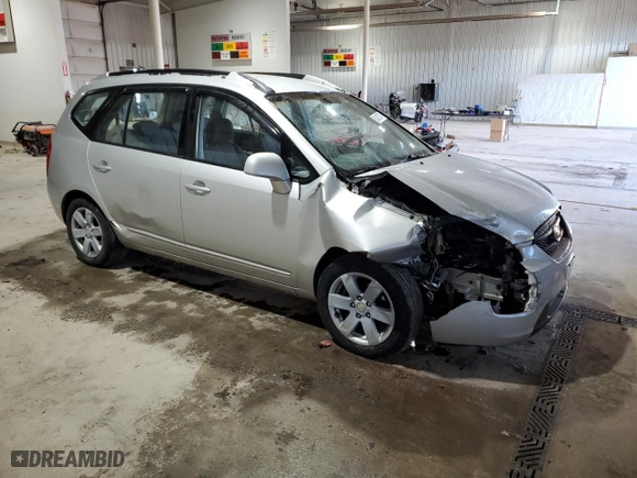 2007 Kia Rondo EX with VIN KNAFG526677101045, listed as a Copart auction lot 82483754 with 152,572 mi miles and Salvage Title. Bid and sale history available at carsss.com. Image 4.