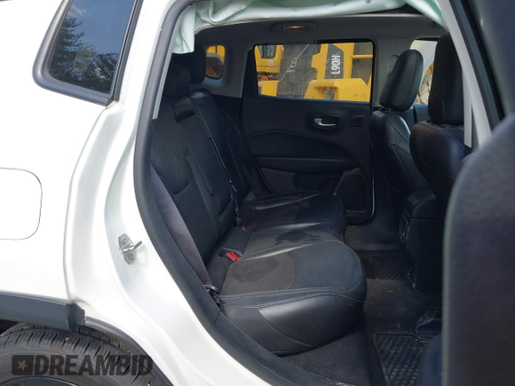 2021 Jeep Compass Altitude с VIN 3C4NJDBB5MT543426, выставлен на аукционе IAAI как лот 42124318 с пробегом 53 341 миль миль и . История ставок и продаж доступна на DreamBid. Изображение 8.