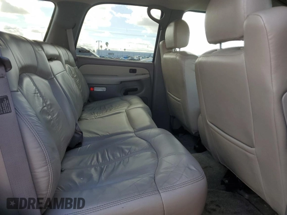 2002 Chevrolet Tahoe Z71 with VIN 1GNEK13T12R148823, listed as a Copart auction lot 44988415 with 0 mi miles and Salvage Title. Bid and sale history available at carsss.com. Image 11.