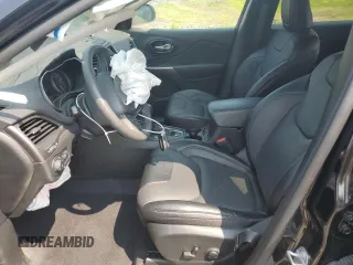 2022 Jeep Cherokee Latitude Lux z VIN 1C4PJMMN6ND542731, wystawiony jako Copart lot #59912205 z przebiegiem 9 483 mil mil oraz Szkoda całkowita • Salvage title. Historia ofert i sprzedaży dostępna na DreamBid. Obrazek 7.