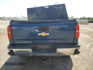 2016 Chevrolet Silverado 3500HD LTZ with VIN 1GC4K0C83GF236081, listed as a Copart auction lot 62217924 with 138,197 mi miles and Salvage Title. Bid and sale history available at DreamBid. Image 6.
