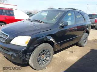 2006 Kia Sorento LX with VIN KNDJC733465634501, listed as a IAAI auction lot 41796833 with 213,013 mi miles. Bid and sale history available at carsss.com. Image 6.