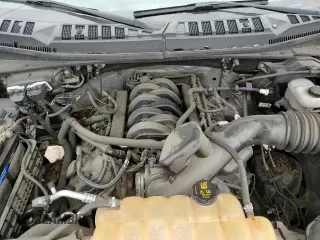 2017 Ford F-150 XL z VIN 1FTMF1EF3HKE29572, wystawiony jako Copart lot #59848985 z przebiegiem 74 854 mil mil oraz Czysty tytuł • Clean title. Historia ofert i sprzedaży dostępna na DreamBid. Obrazek 14.