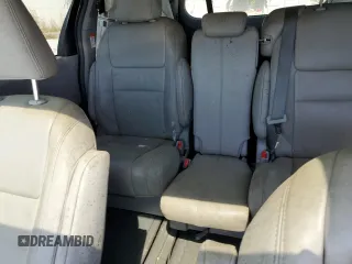 2016 Toyota Sienna XLE with VIN 5TDYK3DC7GS758895, listed as a Copart auction lot 53445635 with 111,202 mi miles and Clean Title. Bid and sale history available at DreamBid. Image 10.