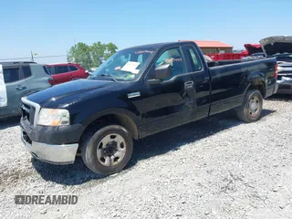 2006 Ford F-150 XL z VIN 1FTRF12266NA93922, wystawiony jako IAAI lot #42297444 z przebiegiem 189 094 mil mil oraz . Historia ofert i sprzedaży dostępna na DreamBid. Obrazek 17.