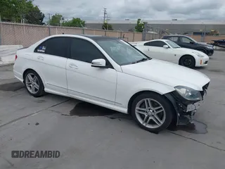 2013 Mercedes-Benz C 350 Sport with VIN WDDGF5HBXDA834637, listed as a IAAI auction lot 42128025 with 114,712 mi miles and . Bid and sale history available at DreamBid. Image 1.