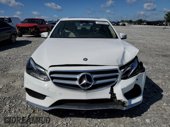2014 Mercedes-Benz E 350 Sport with VIN WDDHF5KB8EA828799, listed as a Copart auction lot 52600805 with 113,755 mi miles and Salvage Title. Bid and sale history available at DreamBid. Image 5.
