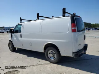 2016 Chevrolet Express Cargo with VIN 1GCWGAFF8G1131656, listed as a Copart auction lot 51832595 with 288,903 mi miles and Salvage title. Bid and sale history available at DreamBid. Image 2.