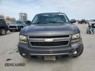 2010 Chevrolet Suburban LT with VIN 1GNUCJE06AR291731, listed as a Copart auction lot 42955925 with 256,389 mi miles and Salvage Title. Bid and sale history available at carsss.com. Image 5.