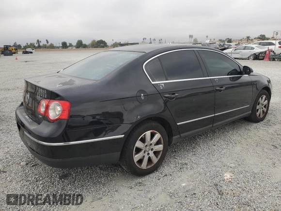 2008 Volkswagen Passat Turbo z VIN WVWJK73C58P031048, wystawiony jako Copart lot #72563814 z przebiegiem 175 435 mil mil oraz Szkoda całkowita • Salvage title. Historia ofert i sprzedaży dostępna na DreamBid. Obrazek 3.