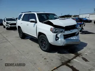 2022 Toyota 4Runner TRD Off Road Premium с VIN JTERU5JR9N5991422, выставлен на аукционе Copart как лот 56635205 с пробегом 61 096 миль миль и Списание • Salvage title. История ставок и продаж доступна на DreamBid. Изображение 14.