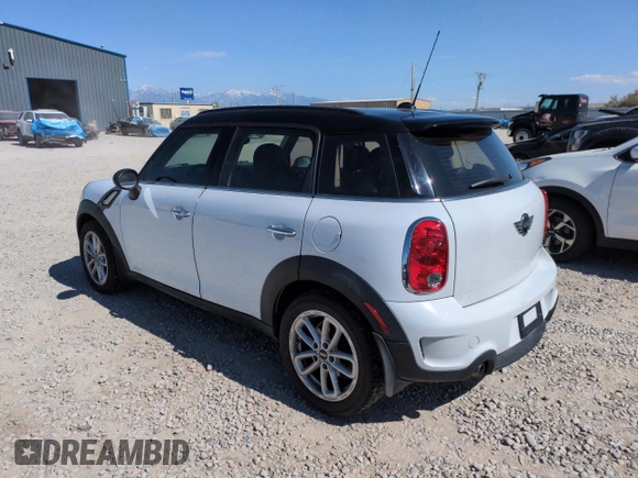 2016 MINI Countryman S with VIN WMWZC3C50GWT09978, listed as a Copart auction lot 59594955 with Not provided miles and Clean title. Bid and sale history available at DreamBid. Image 2.