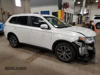 2015 Mitsubishi Outlander GT z VIN JA4JZ4AXXFZ013771, wystawiony jako Copart lot #60136855 z przebiegiem 175 489 mil mil oraz Szkoda całkowita • Salvage title. Historia ofert i sprzedaży dostępna na DreamBid. Obrazek 4.