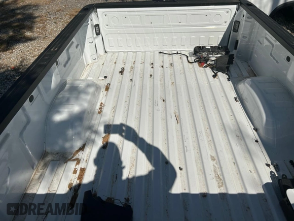 2024 GMC Sierra 1500 with VIN TN2025BED11, listed as a Copart auction lot 51763405 with Not Provided miles and Clean Title. Bid and sale history available at DreamBid. Image 9.