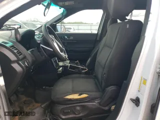 2015 Ford Utility Police Interceptor with VIN 1FM5K8AR5FGB32646, listed as a Copart auction lot 70502644 with 132,735 mi miles and Clean Title. Bid and sale history available at carsss.com. Image 7.