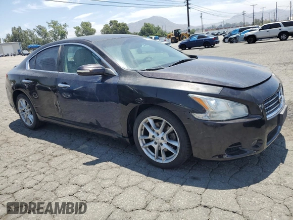 2011 Nissan Maxima SV z VIN 1N4AA5AP8BC811367, wystawiony jako Copart lot #61268655 z przebiegiem 147 230 mil mil oraz Czysty tytuł • Clean title. Historia ofert i sprzedaży dostępna na DreamBid. Obrazek 4.