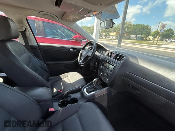 2012 Volkswagen Jetta Sedan SE w/Convenience PZEV with VIN 3VWDP7AJ2CM073110, listed as a Copart auction lot 52216135 with 135,408 mi miles and Clean Title. Bid and sale history available at carsss.com. Image 5.