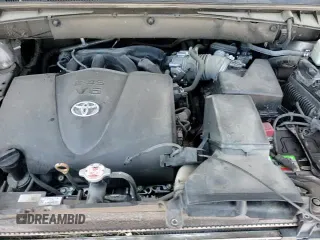 2018 Toyota Highlander SE with VIN 5TDKZRFH9JS245345, listed as a Copart auction lot 80123145 with 138,722 mi miles and Salvage title. Bid and sale history available at DreamBid. Image 15.