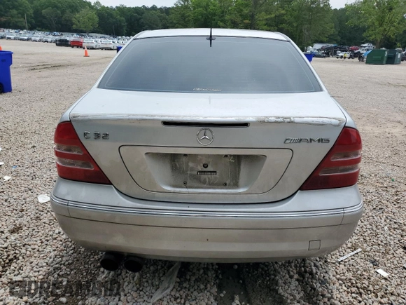 2002 Mercedes-Benz C z VIN WDBRF65J32F157367, wystawiony jako Copart lot #59039565 z przebiegiem 171 931 mil mil oraz Czysty tytuł • Clean title. Historia ofert i sprzedaży dostępna na DreamBid. Obrazek 6.