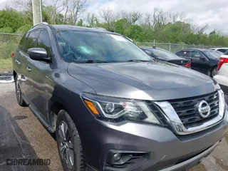 2019 Nissan Pathfinder S with VIN 5N1DR2MN8KC612369, listed as a IAAI auction lot 41947823 with 96,595 mi miles. Bid and sale history available at carsss.com. Image 1.