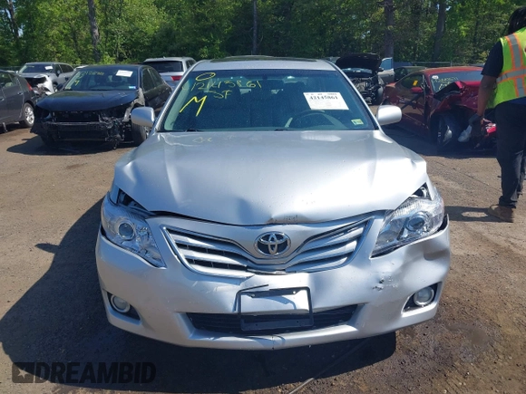 2011 Toyota Camry LE z VIN 4T4BF3EK0BR214583, wystawiony jako IAAI lot #42145861 z przebiegiem 70 789 mil mil oraz . Historia ofert i sprzedaży dostępna na DreamBid. Obrazek 12.