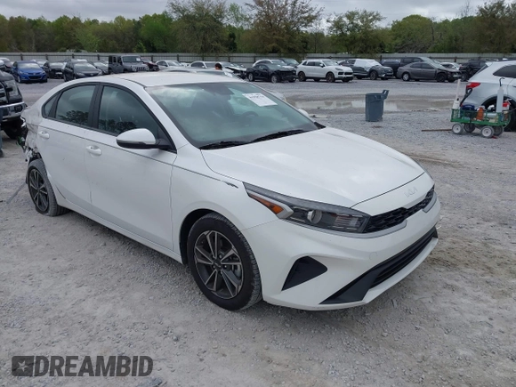2024 Kia Forte LXS with VIN 3KPF24AD0RE728175, listed as a IAAI auction lot 41958794 with 11,074 mi miles. Bid and sale history available at carsss.com. Image 1.