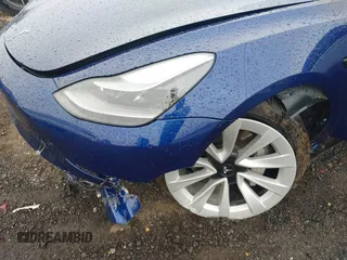 2023 Tesla Model 3 z VIN 5YJ3E1EA7PF436314, wystawiony jako IAAI lot #42340337 z przebiegiem 39 247 mil mil oraz . Historia ofert i sprzedaży dostępna na DreamBid. Obrazek 6.