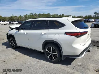 2021 Toyota Highlander XSE with VIN 5TDLZRBH3MS116161, listed as a Copart auction lot 45929985 with 39,557 mi miles and Salvage Title. Bid and sale history available at carsss.com. Image 2.