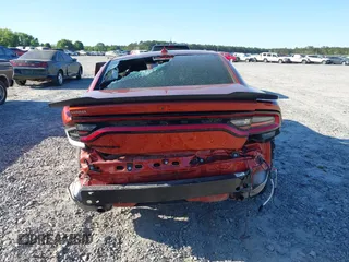 2023 Dodge Charger SXT z VIN 2C3CDXBG5PH511802, wystawiony jako IAAI lot #42039397 z przebiegiem 20 910 mil mil oraz . Historia ofert i sprzedaży dostępna na DreamBid. Obrazek 15.