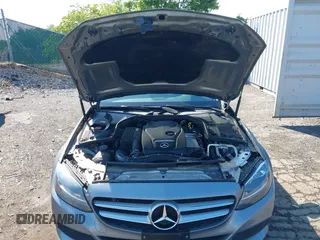2016 Mercedes-Benz C 300 with VIN 55SWF4JB7GU162041, listed as a IAAI auction lot 42615333 with 39,714 mi miles and . Bid and sale history available at DreamBid. Image 6.