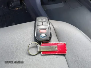 2022 Toyota Sienna XLE с VIN 5TDYRKECXNS074912, выставлен на аукционе IAAI как лот 42266527 с пробегом 59 596 миль миль и . История ставок и продаж доступна на DreamBid. Изображение 11.