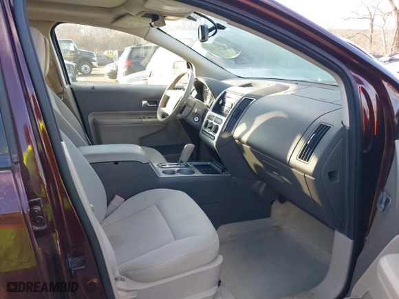 2009 Ford Edge SEL with VIN 2FMDK38CX9BA45384, listed as a IAAI auction lot 41227615 with 116,001 mi miles. Bid and sale history available at carsss.com. Image 5.