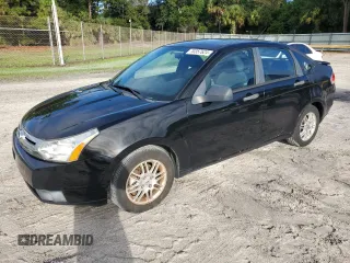 2010 Ford Focus SE with VIN 1FAHP3FNXAW277004, listed as a Copart auction lot 70357624 with 171,552 mi miles and Salvage Title. Bid and sale history available at carsss.com. Image 1.