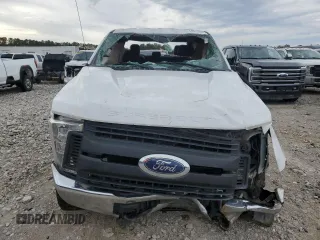 2019 Ford F-350 XL with VIN 1FT7W3BT5KED68105, listed as a Copart auction lot 84915334 with Not Provided miles and Salvage Title. Bid and sale history available at DreamBid. Image 5.