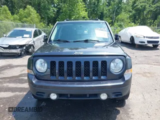 2016 Jeep Patriot Sport with VIN 1C4NJRBB1GD508678, listed as a IAAI auction lot 42597932 with 204,806 mi miles and . Bid and sale history available at DreamBid. Image 12.