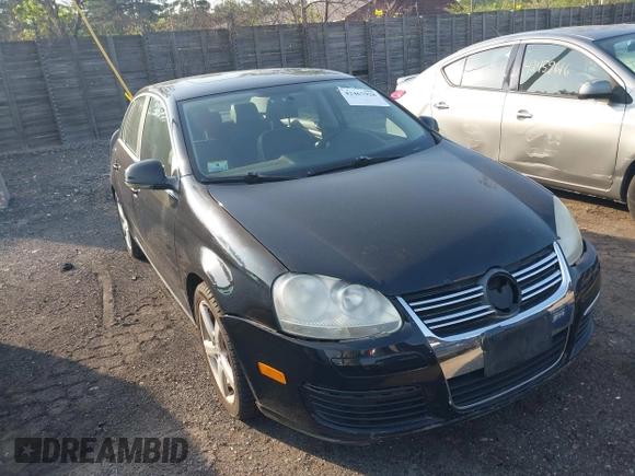 2008 Volkswagen Jetta SE with VIN 3VWRM71K48M187611, listed as a IAAI auction lot 42467928 with 170,931 mi miles and . Bid and sale history available at DreamBid. Image 1.
