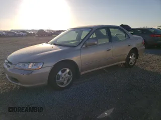 2000 Honda Accord EX z VIN JHMCG5653YC032930, wystawiony jako Copart lot #78542844 z przebiegiem 126 026 mil mil oraz Szkoda całkowita • Salvage title. Historia ofert i sprzedaży dostępna na DreamBid. Obrazek 1.