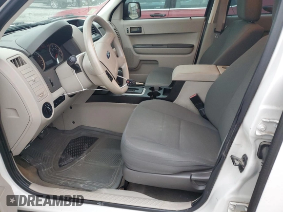 2011 Ford Escape XLS с VIN 1FMCU9C75BKA28653, выставлен на аукционе Copart как лот 51593435 с пробегом 68 625 миль миль и Списание • Salvage title. История ставок и продаж доступна на DreamBid. Изображение 7.
