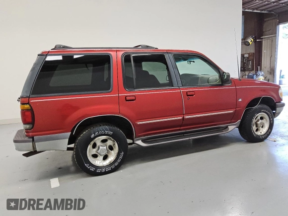 1997 Ford Explorer XLT z VIN 1FMDU35P6VUC58385, wystawiony jako Copart lot #65757615 z przebiegiem 226 351 mil mil oraz Czysty tytuł • Clean title. Historia ofert i sprzedaży dostępna na DreamBid. Obrazek 3.
