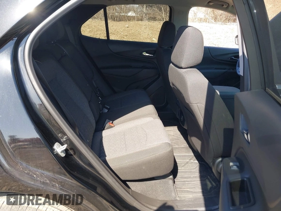 2022 Chevrolet Equinox LT with VIN 3GNAXKEV7NL245797, listed as a IAAI auction lot 41776901 with 18,055 mi miles. Bid and sale history available at carsss.com. Image 8.