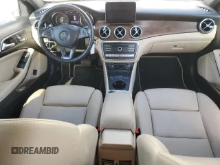 2018 Mercedes-Benz GLA 250 z VIN WDCTG4GB6JU000032, wystawiony jako Copart lot #71586914 z przebiegiem 75 776 mil mil oraz Szkoda całkowita • Salvage title. Historia ofert i sprzedaży dostępna na DreamBid. Obrazek 8.
